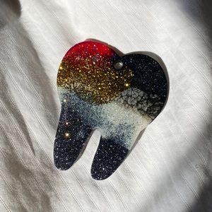 Handmade Resin Tooth Magnet